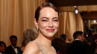 Emma Stone Reveals Her Emotional Reaction to Shaving Her Head 2202913745