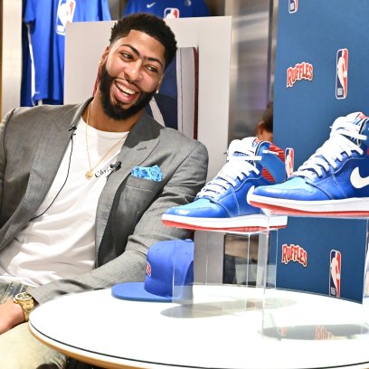 Anthony-Davis-Shares-Why-Hes-Wearing-Protective-Eyewear-on-the-Court-1156775213