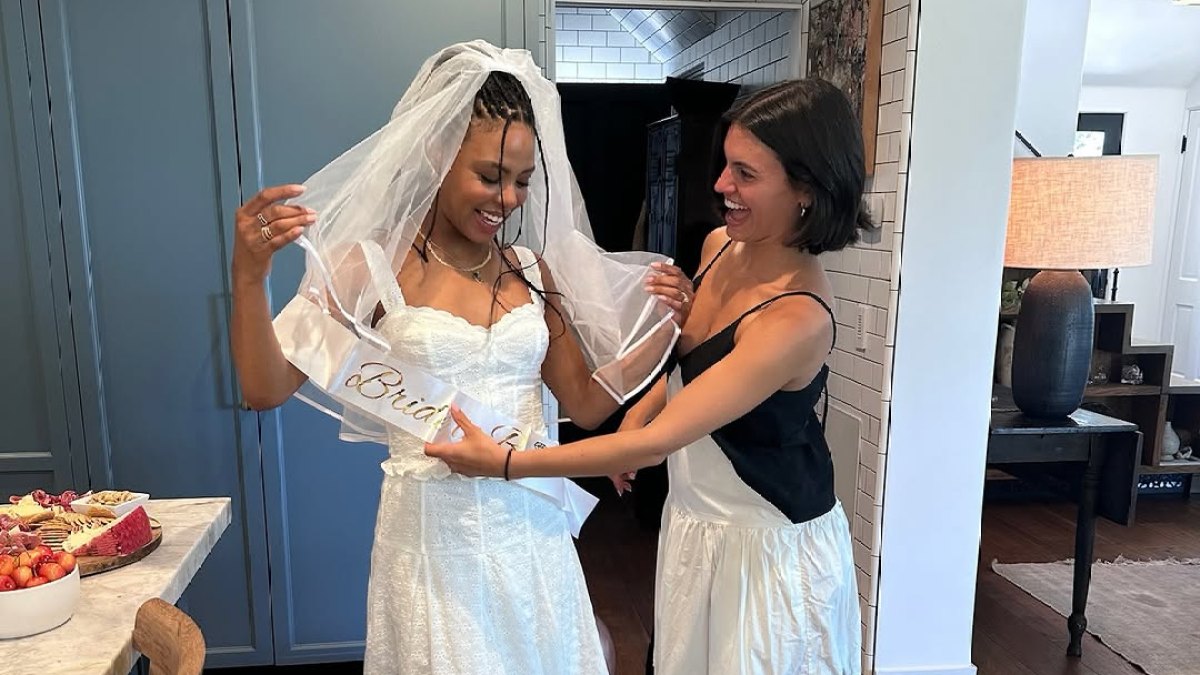 Hayley Erbert Learns ASL for Best Friend's Wedding as She Gives Maid of Honor Speech