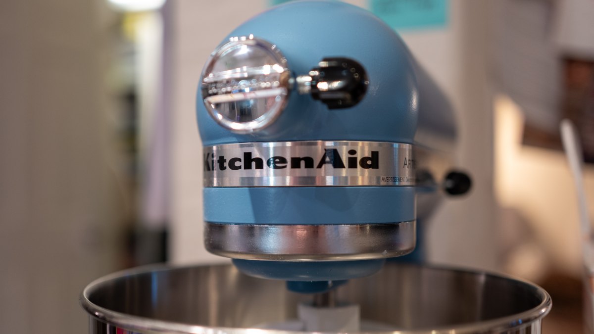 KitchenAid-Has-A-New-Stand-Mixer-Inspired-By-Taylor-Swift-2149700073