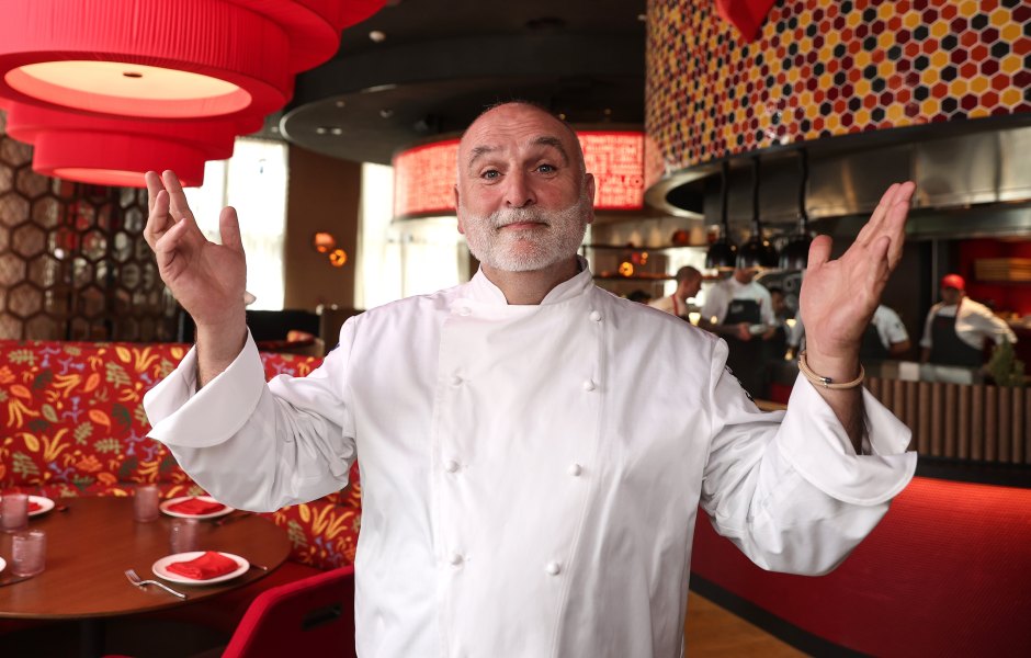 Michelin Chef Jose Andres 2 ingredient microwave omlete is making its rounds again Heres how its done 1458148438