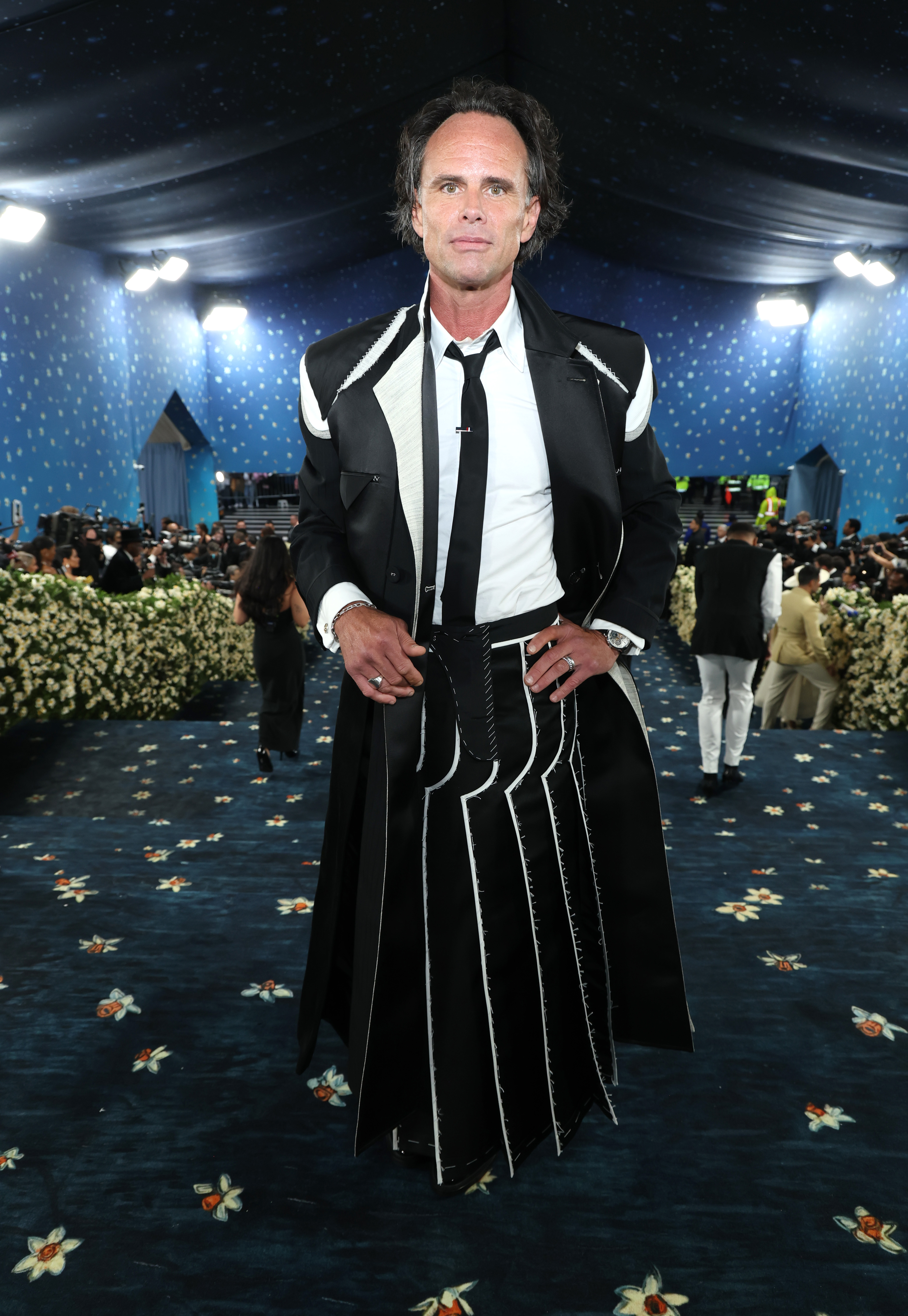 2213610216 NEW YORK, NEW YORK - MAY 05: Walton Goggins attends the 2025 Met Gala Celebrating "Superfine: Tailoring Black Style" at Metropolitan Museum of Art on May 05, 2025 in New York City. (Photo by Kevin Mazur/MG25/Getty Images for The Met Museum/Vogue)