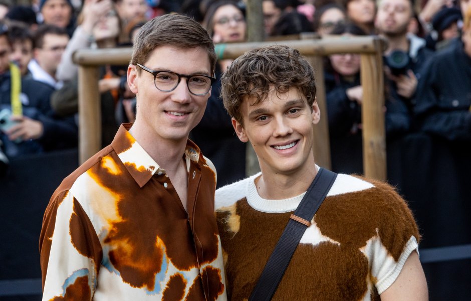 MILAN, ITALY - 2023/01/14: Hunter Doohan and Fielder Jewett are seen at Fendi show during the Milan Fashion Week Menswear Fall/Winter 2023/2024 in Milano. (Photo by Mairo Cinquetti/SOPA Images/LightRocket via Getty Images)