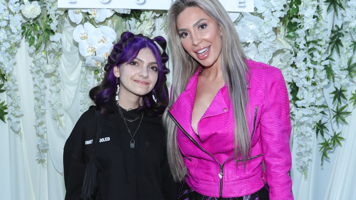 Farrah Abraham Lets 16-Year-Old Daughter Get a Shocking Tattoo 1367458275