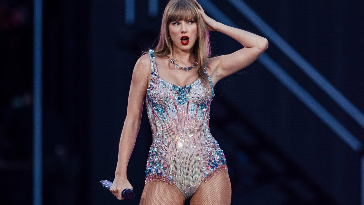 We Finally Know What Skincare Products Taylor Swift Uses 2153937353