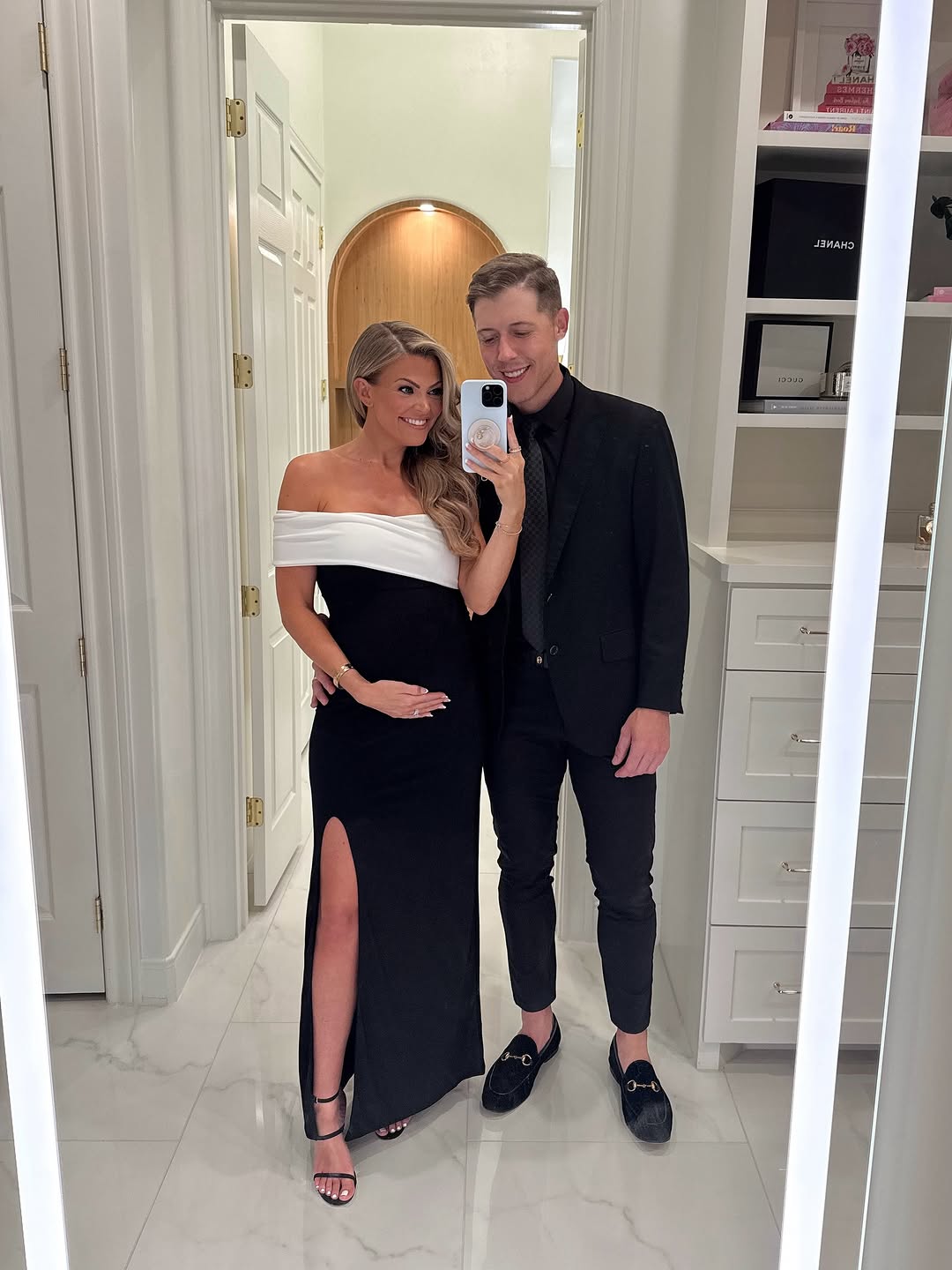 Influencer Jess Crum Makes 'Unexpected' Announcement on Instagram About 'Insane' Birth Experience