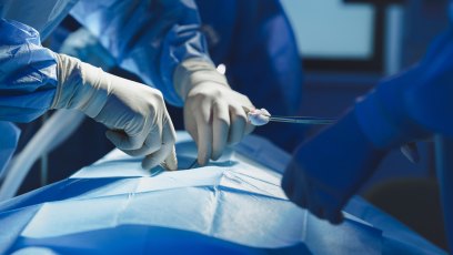 Surgeon Accused of Letting Daughter, 12, Drill Into Patient's Skull During Surgery