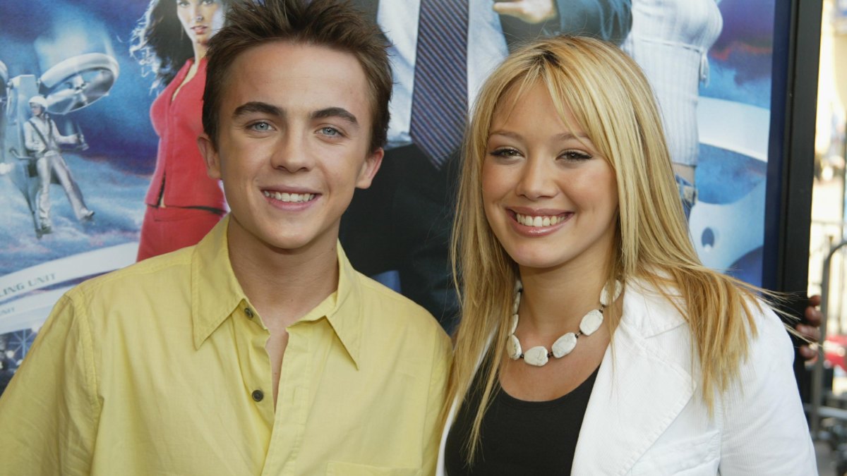 1836911 Frankie Muniz Reveals Why He Hasn't Spoken to Former Castmate Hilary Duff in 22 Years