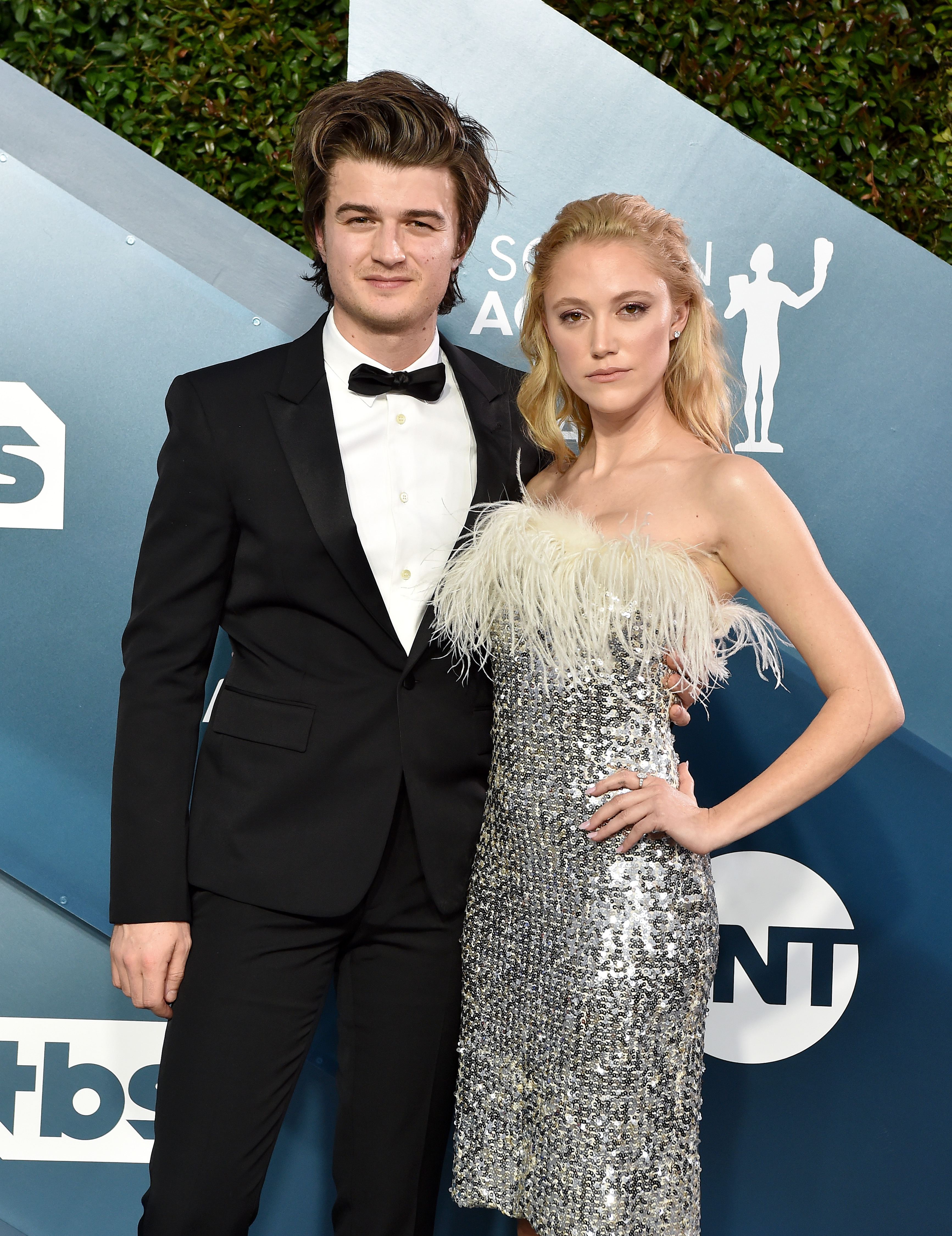 1200671128 LOS ANGELES, CALIFORNIA - JANUARY 19: Joe Keery and Maika Monroe attend the 26th Annual Screen Actors Guild Awards at The Shrine Auditorium on January 19, 2020 in Los Angeles, California. (Photo by Axelle/Bauer-Griffin/FilmMagic)