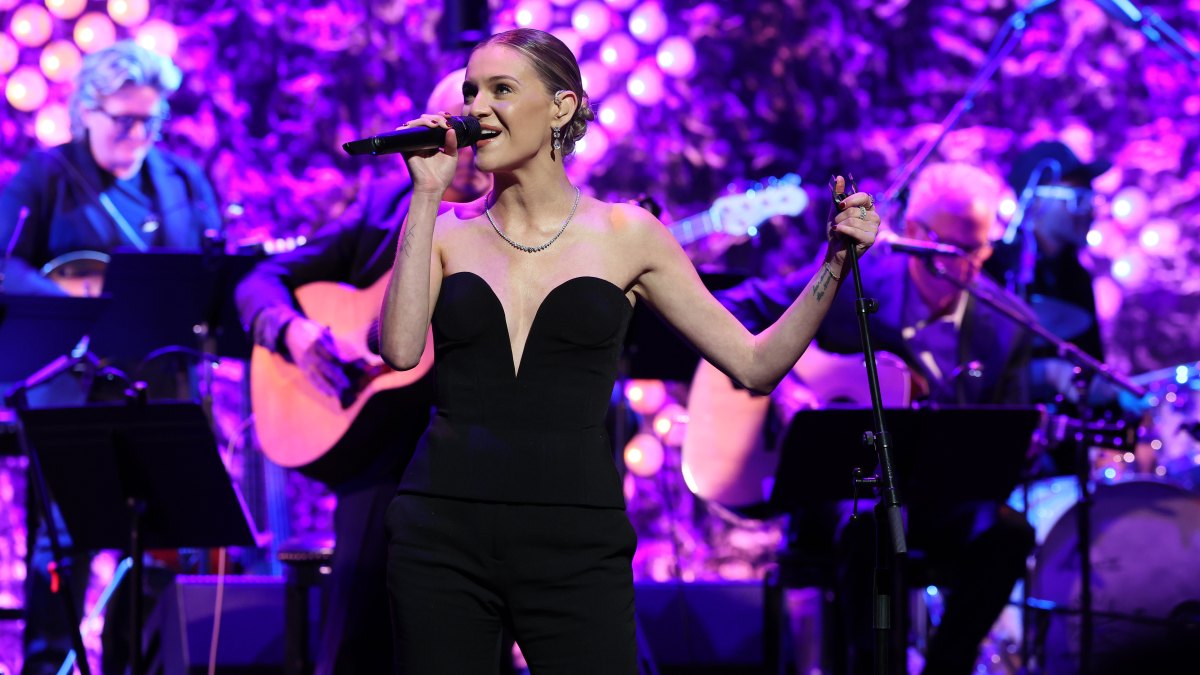5-Honest-Takeaways-From-Kelsea-Ballerinis-Vulnerable-New-Album-2242102287
