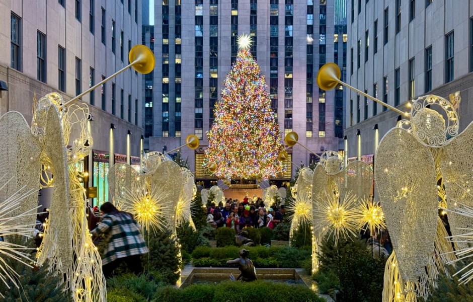 All-You-Need-to-Know-About-the-Rockefeller-Christmas-Tree-2025-2188403904