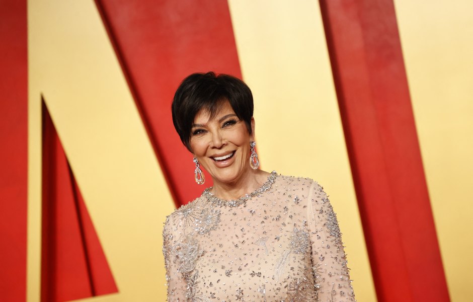 Kris Jenner’s Festive Holiday Tips: Gift Wrapping, Garland, and More