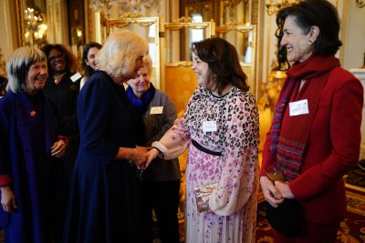 2203942168 Queen Camilla Fails to Recognize Welsh Actress Before Commenting on Her Weight Loss