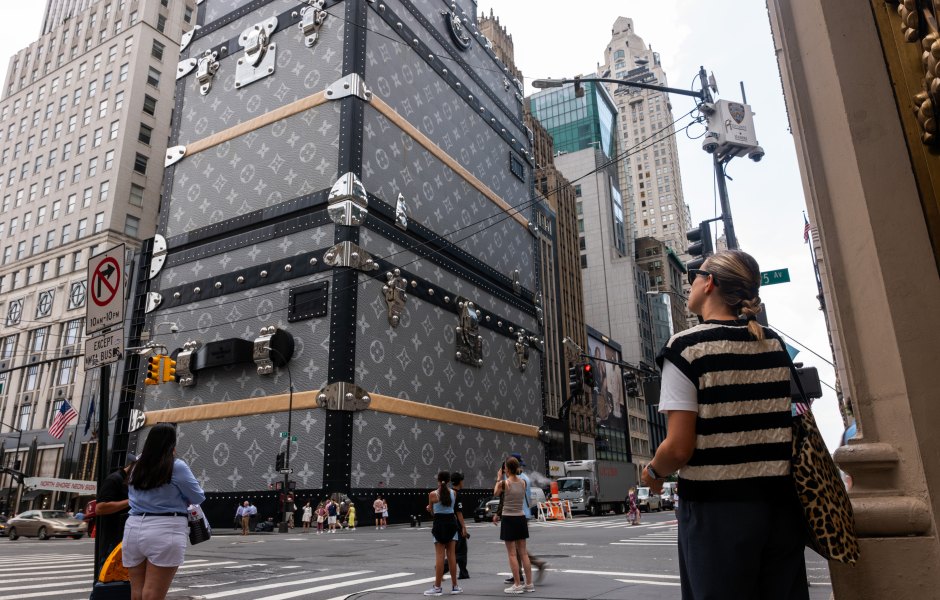 Lattes at Louis Vuitton? Designer Fashion Restaurants Are Redefining the Luxury World