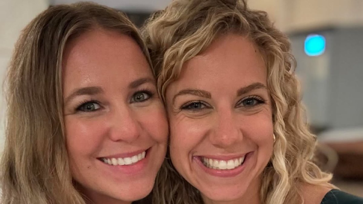 Jana Duggar and Sister-in-Law Abbie Duggar Reveal the Sex of their Babies at Joint Shower