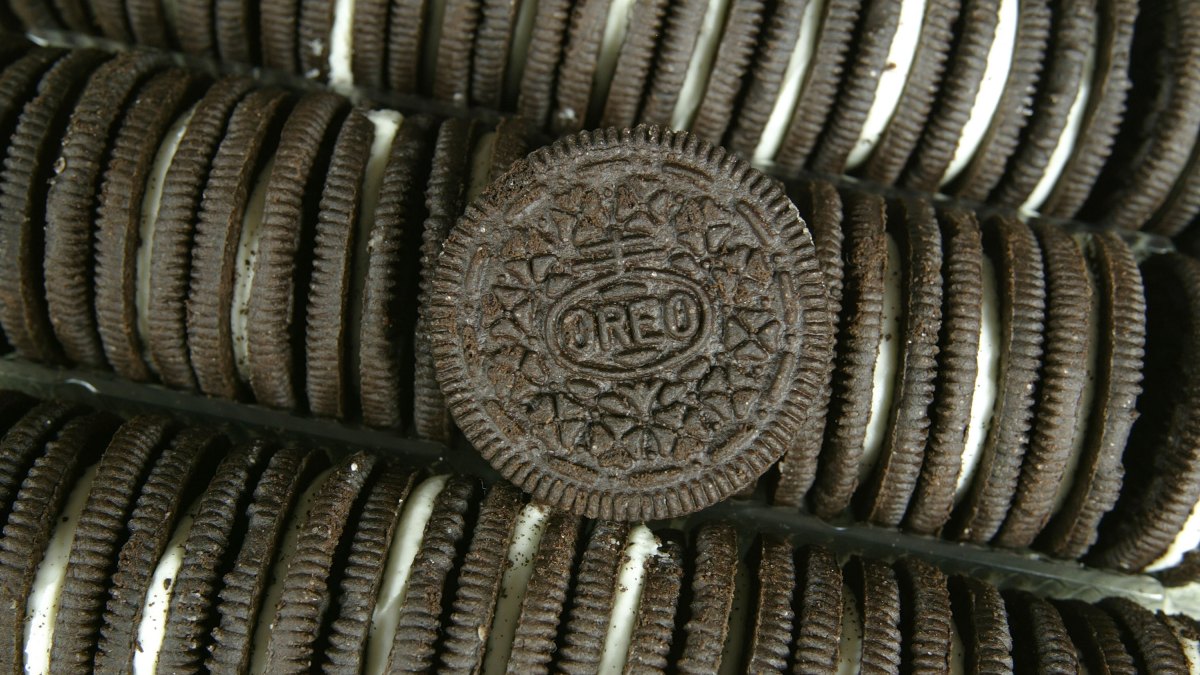 Oreo Unveils 6 New Holiday Flavors for Thanksgiving 2025 1996473