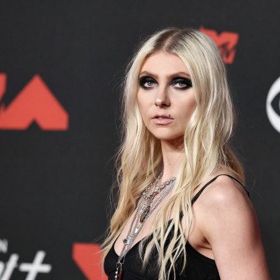 2234211707 ELMONT, NEW YORK - SEPTEMBER 07: Taylor Momsen attends the 2025 MTV Video Music Awards at UBS Arena on September 07, 2025 in Elmont, New York. (Photo by Jamie McCarthy/WireImage)