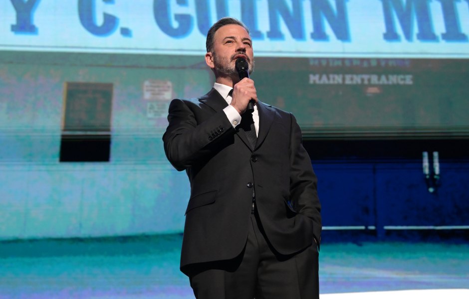 2201429596 LAS VEGAS, NEVADA - FEBRUARY 22: Jimmy Kimmel performs onstage as Keep Memory Alive hosts star-studded lineup at annual "Power Of Love" gala at MGM Grand Garden Arena on February 22, 2025 in Las Vegas, Nevada. (Photo by Bryan Steffy/Getty Images for Keep Memory Alive)