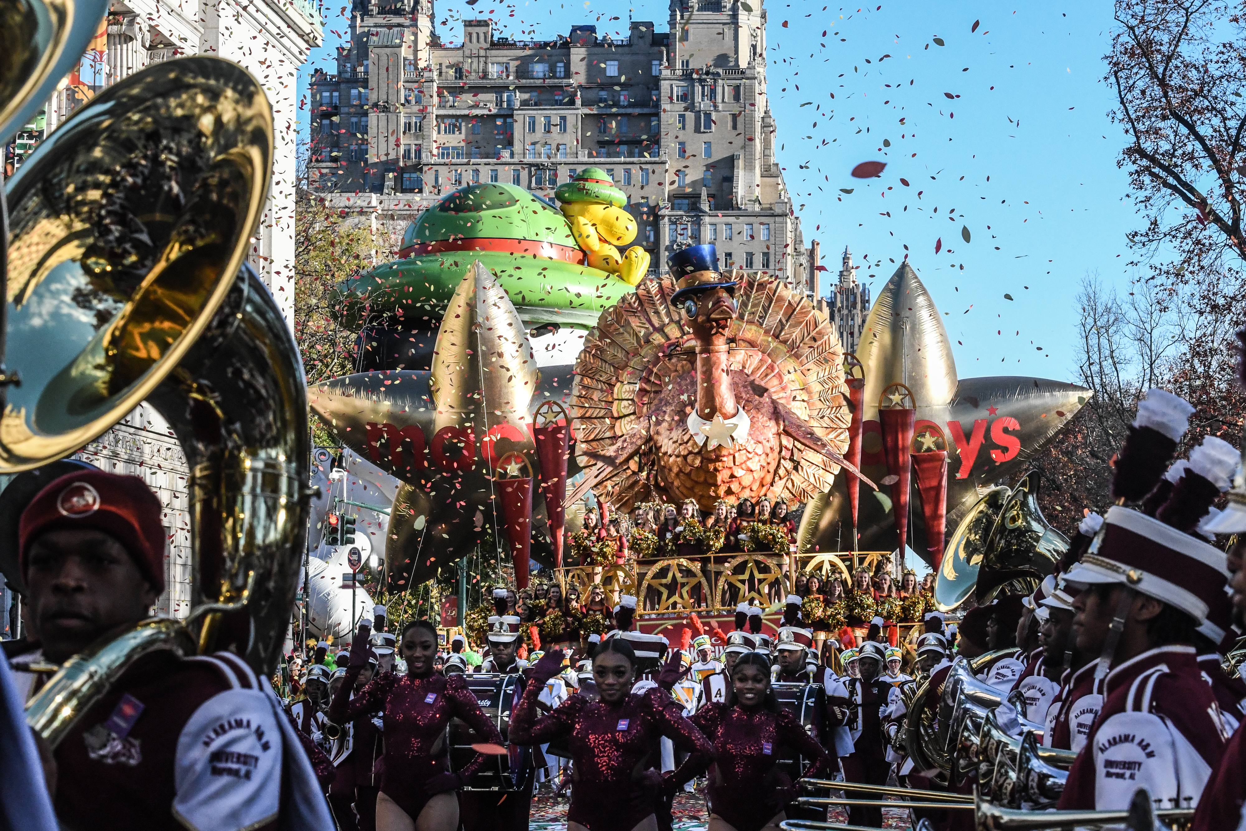 Macy’s Thanksgiving Parade 2025: Start Time, Who’s Performing, Balloons