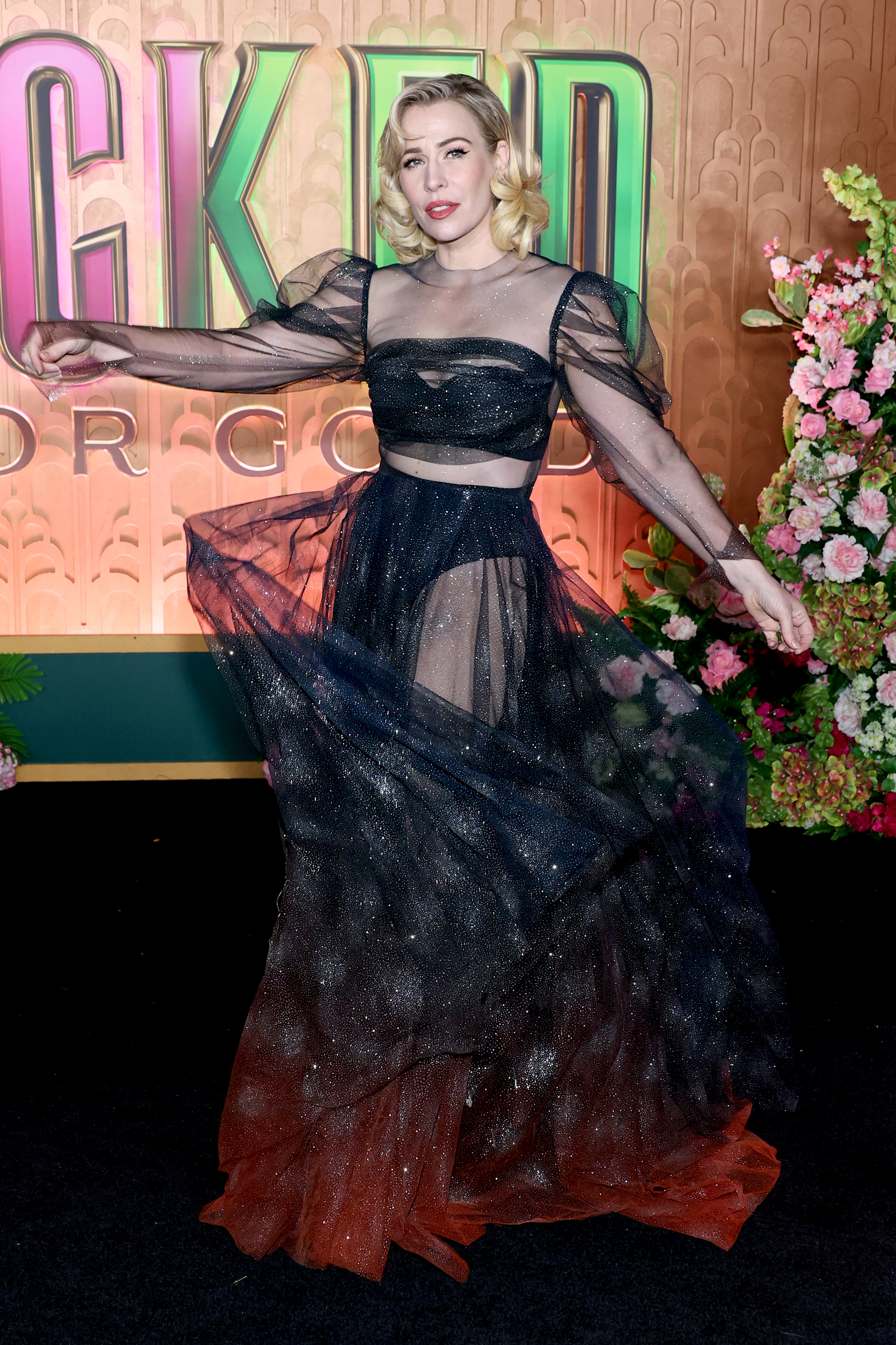 2247204429 NEW YORK, NEW YORK - NOVEMBER 17: Natasha Bedingfield attends the "Wicked: For Good!" New York Premiere at David Geffen Hall on November 17, 2025 in New York City. (Photo by Jamie McCarthy/Getty Images)