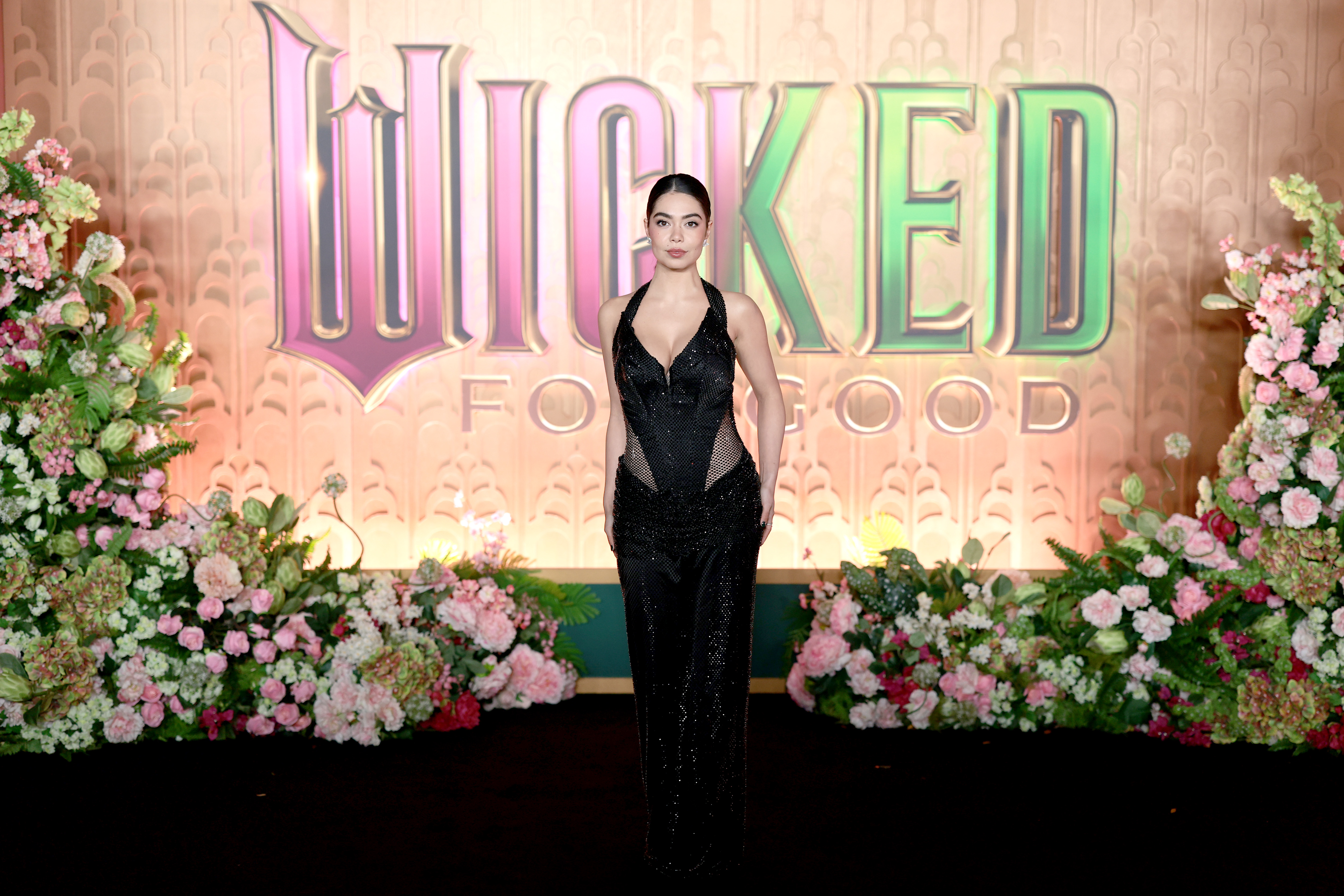 2247222601 NEW YORK, NEW YORK - NOVEMBER 17: Auli'i Cravalho attends as Universal Pictures proudly presents the WICKED FOR GOOD US Premiere on November 17, 2025 in New York City. (Photo by Dimitrios Kambouris/Getty Images for Universal Pictures)