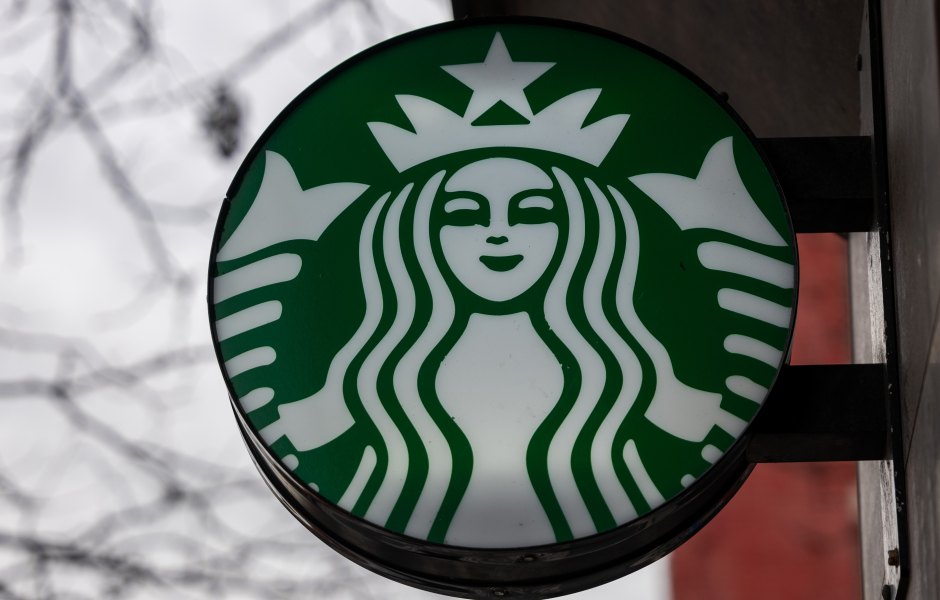 A Beloved Starbucks Holiday Latte Is Officially Back