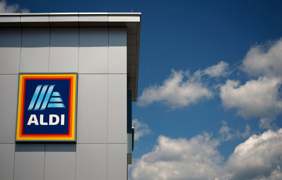 Aldi Unveils Festive New Holiday Treats to Sweeten Your Season