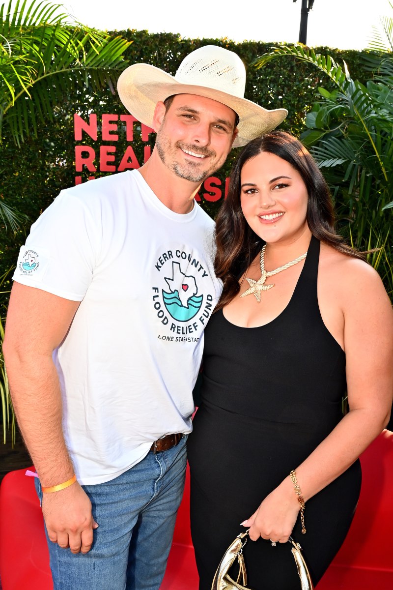 Love Is Blind Star Splits From Husband — And These Other Celebrity Breakups Will Shock You