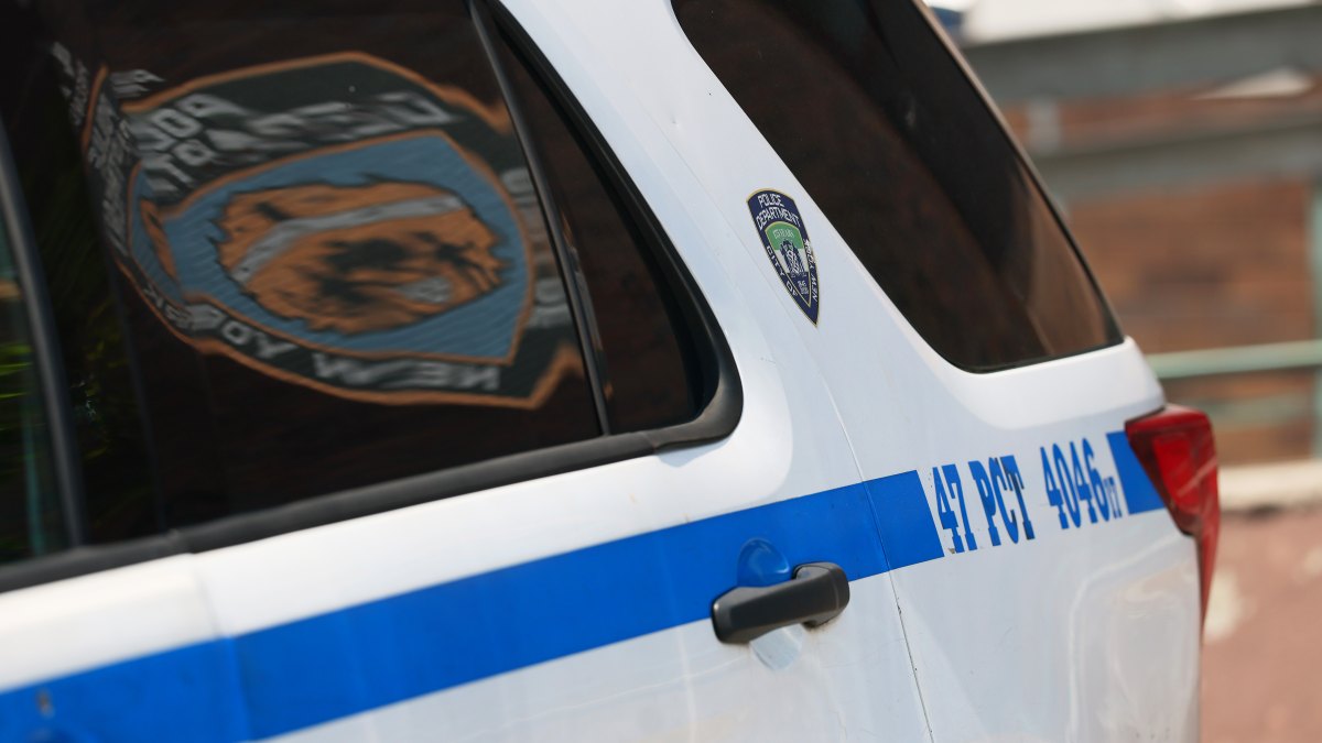 Brooklyn Man Sought After Fatal Stabbing of Father-in-Law, Wife Critically Injured
