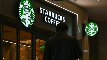 Strawberry, Chocolate, and Matcha Galore — Starbucks’ February Menu Has Arrived