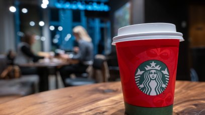 Starbucks Adds New Winter Drinks and Bakery Items Starting January 6