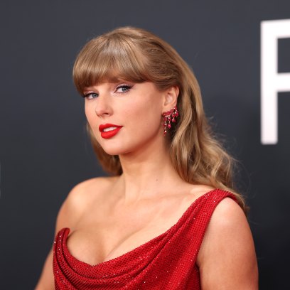 Taylor-Swift-Drops-Quiet-Lyric-Updates-2197310482