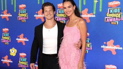 2161925274 SANTA MONICA, CALIFORNIA - JULY 13: (L-R) Josh Herbert and Abbie Herbert attend Nickelodeon Kids' Choice Awards 2024 at Barker Hangar on July 13, 2024 in Santa Monica, California. (Photo by Phillip Faraone/Getty Images for Nickelodeon)