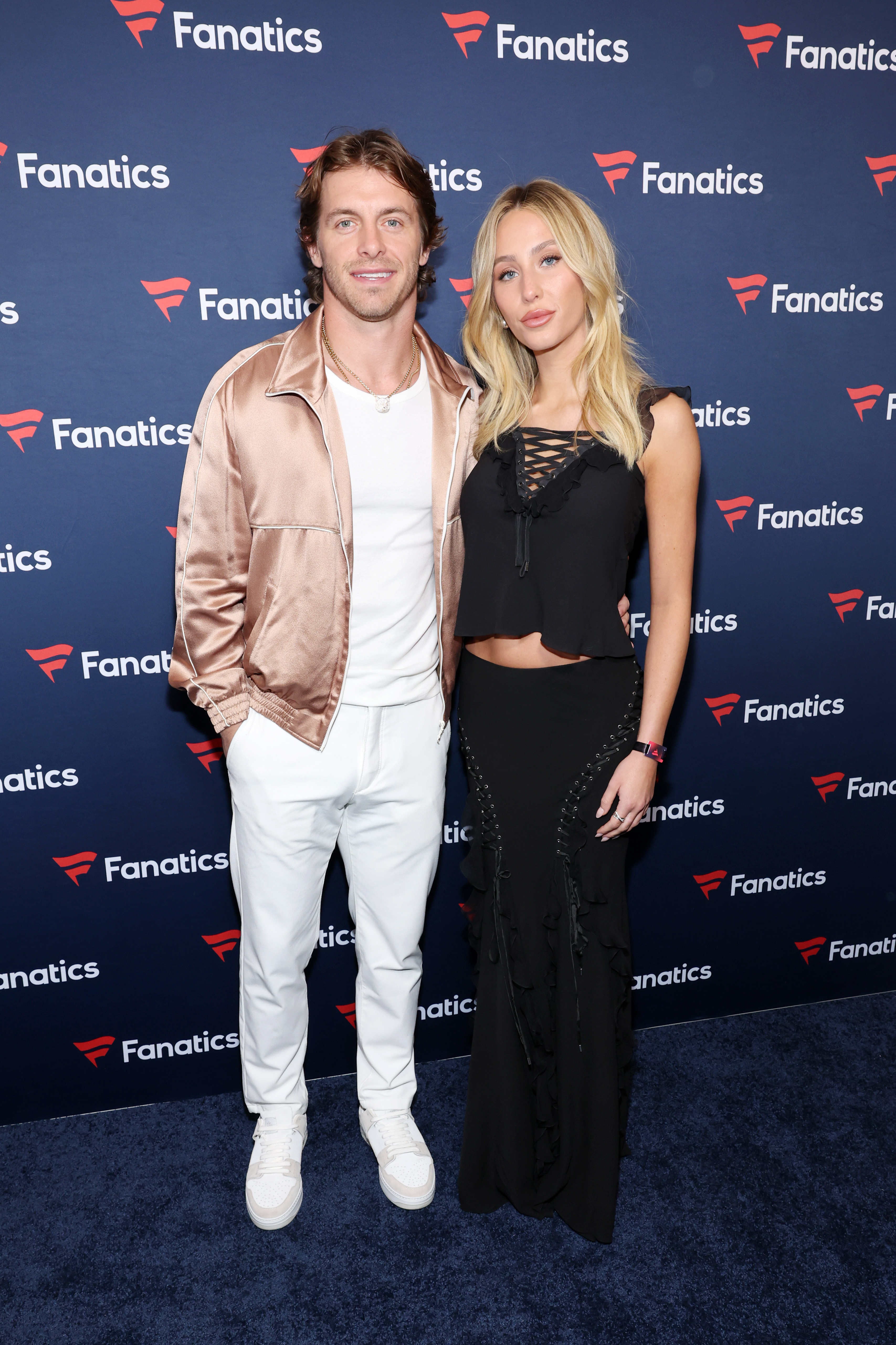 2001287985 LAS VEGAS, NEVADA - FEBRUARY 10: (L-R) Braxton Berrios and Alix Earle attend Michael Rubin’s 2024 Fanatics Super Bowl Party at the Marquee Nightclub at The Cosmopolitan of Las Vegas on February 10, 2024 in Las Vegas, Nevada. (Photo by Cindy Ord/Getty Images for Fanatics)
