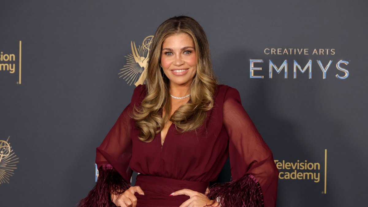 2234207066 LOS ANGELES, CALIFORNIA - SEPTEMBER 07: Danielle Fishel attends the 2025 Creative Arts Emmy Awards at Peacock Theater on September 07, 2025 in Los Angeles, California. (Photo by Kevin Winter/Getty Images)