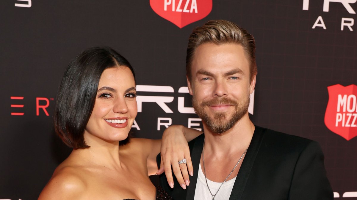 2239666005 HOLLYWOOD, CALIFORNIA - OCTOBER 06: (L-R) Hayley Erbert and Derek Hough attend the World Premiere of Disney's Tron: Ares at the TCL Chinese Theater in Hollywood, CA on October 06, 2025. (Photo by Jesse Grant/Getty Images for Disney)