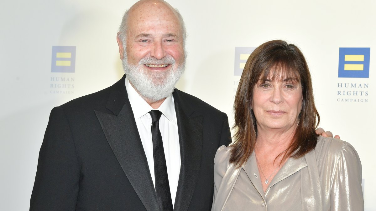 1139395386 LOS ANGELES, CALIFORNIA - MARCH 30: Rob Reiner and Michele Singer Reiner attend the Human Rights Campaign 2019 Los Angeles Dinner at JW Marriott Los Angeles at L.A. LIVE on March 30, 2019 in Los Angeles, California. (Photo by Amy Sussman/Getty Images)