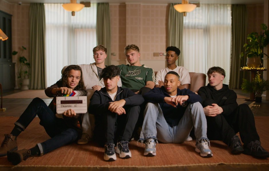 SIMON COWELL: THE NEXT ACT. (L to R) Nicola, Sean, Danny, Hendrik, Cruz, John, and Joshua in episode 6 of SIMON COWELL: THE NEXT ACT. Cr. Courtesy of Netflix. © 2025