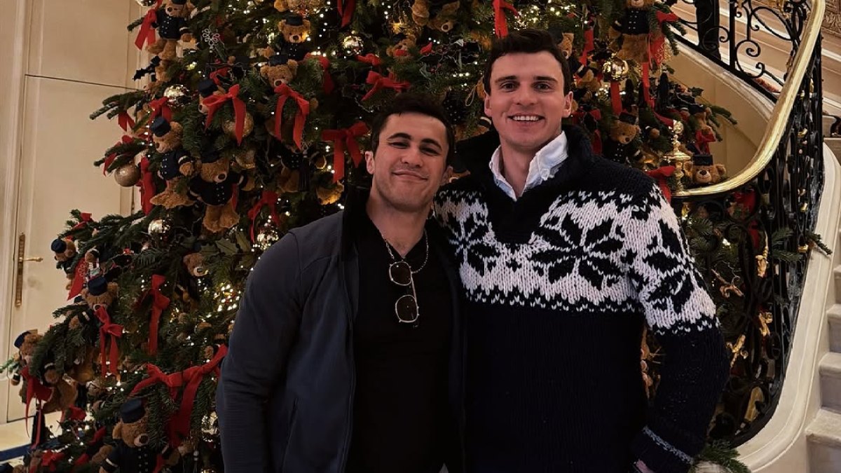 TikTok Influencer Chris Olsen Finally Reveals Identity of New Boyfriend to Followers