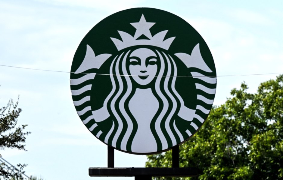 Starbucks Welcomes Spring With New Coconut Drinks, Lavender Favorites, and an Ube Macchiato