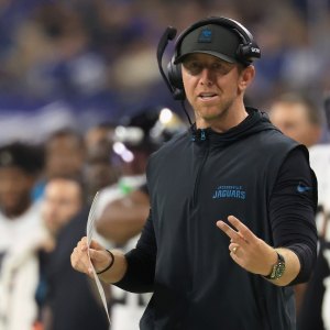 2253837880 Journalists Are Calling Out Lynn Jones-Turpin for Complimenting NFL Coach Liam Coen After a Loss