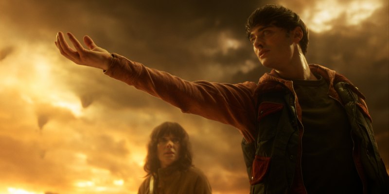 STRANGER THINGS: SEASON 5. (L to R) Winona Ryder as Joyce Byers and Noah Schnapp as Will Byers in Stranger Things: Season 5. Cr. COURTESY OF NETFLIX © 2025