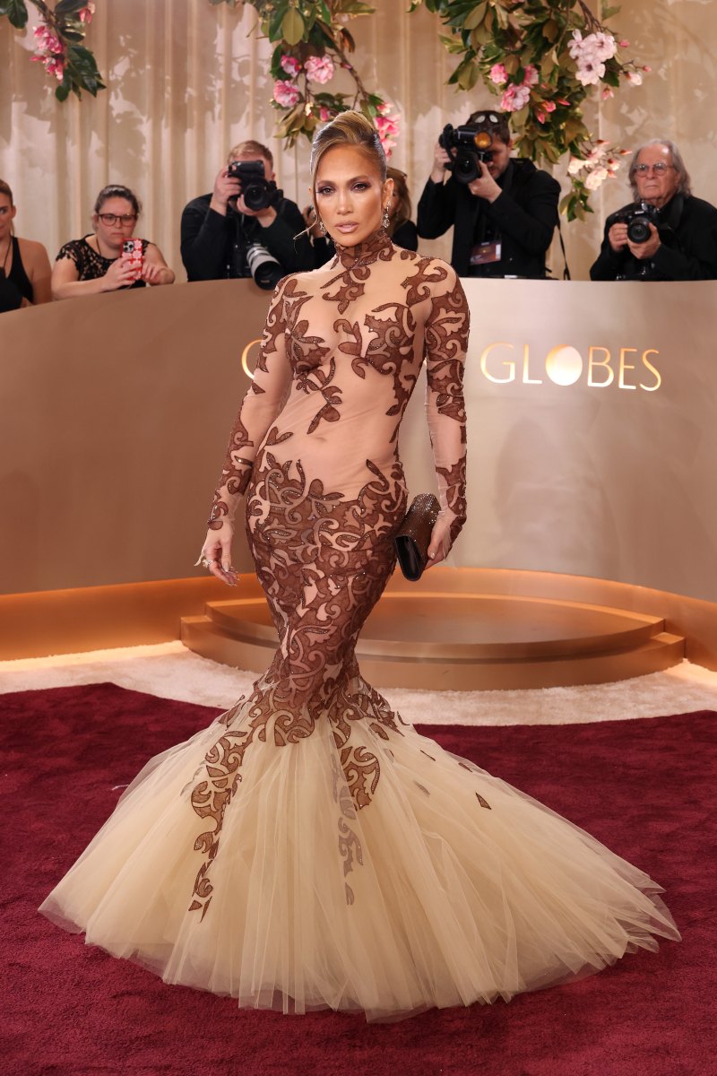 2255782130 BEVERLY HILLS, CALIFORNIA - JANUARY 11: (FOR EDITORIAL USE ONLY) Jennifer Lopez attends the 83rd Annual Golden Globe Awards at The Beverly Hilton on January 11, 2026 in Beverly Hills, California. (Photo by Monica Schipper/Getty Images)