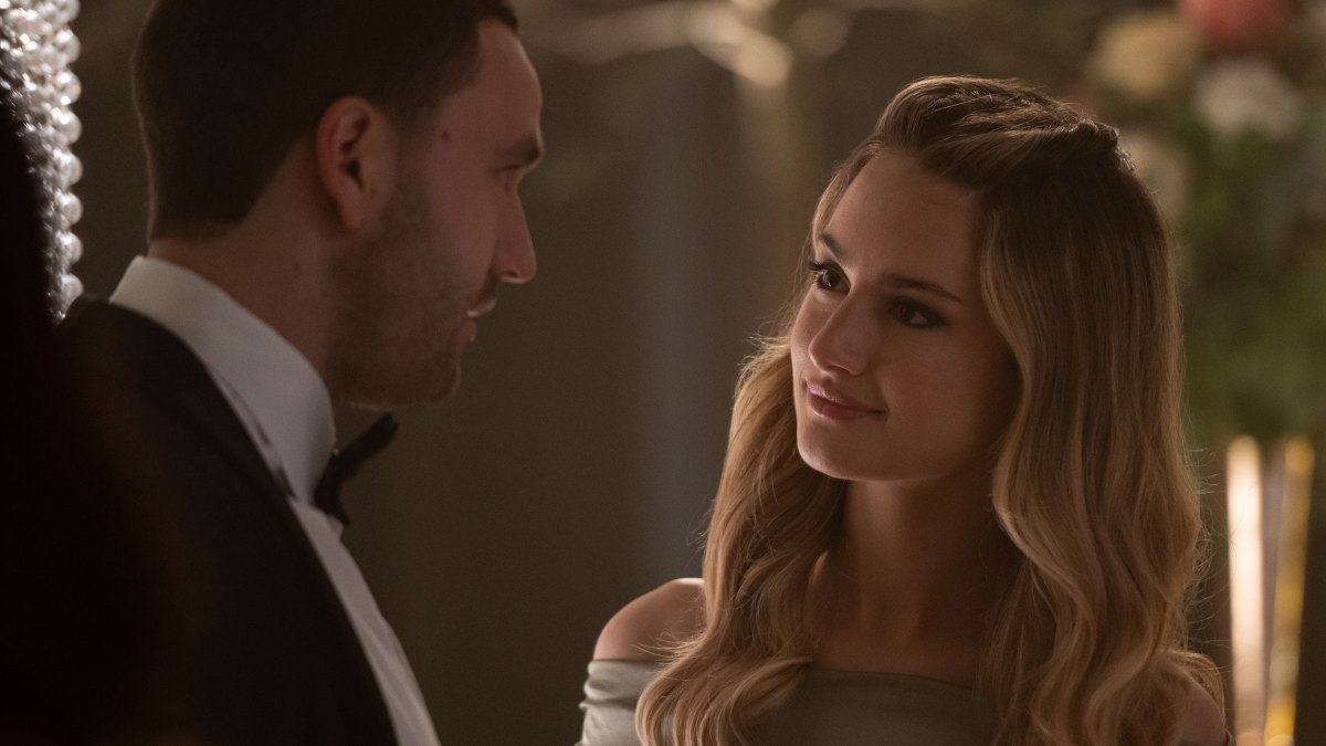 TELL ME LIES - “Fix Me Up, Girl” - A surprising setback sends Diana back into Stephen’s orbit. Lucy seeks advice from an unlikely person. (Disney/Ian Watson) JACKSON WHITE, GRACE VAN PATTEN