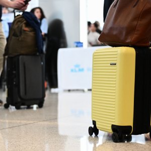 1255643930 The Carry-On Upgrades Frequent Flyers Swear By (That You Probably Haven’t Tried Yet)