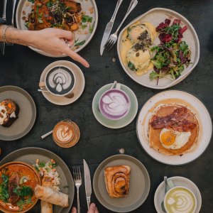 2211099842 Your Guide to Los Angeles’ Best Brunch Spots: From Soul Food to French Pastries