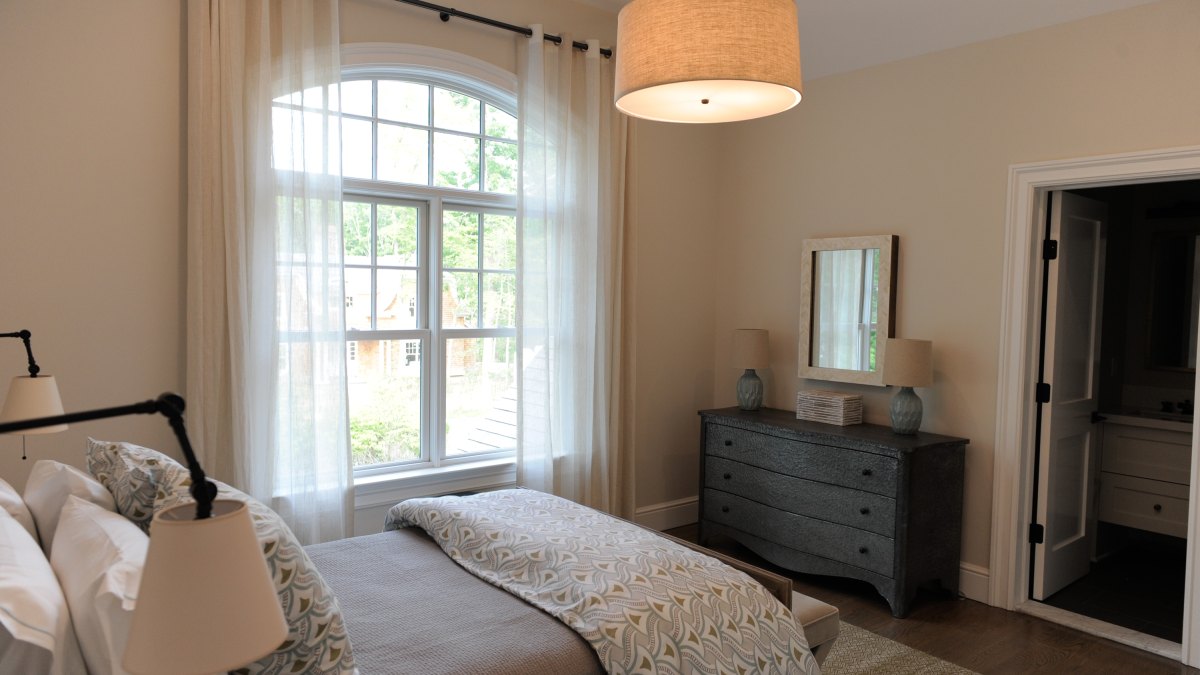 You Guide to Choosing the Right Bedroom Paint Color for Better Sleep