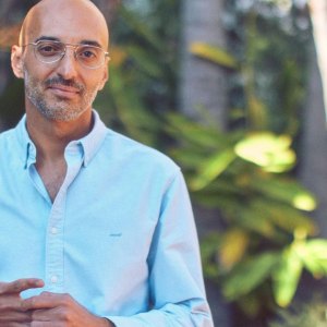 Mo Helmi founder of Tricoastal Scapes sustainable landscape designer