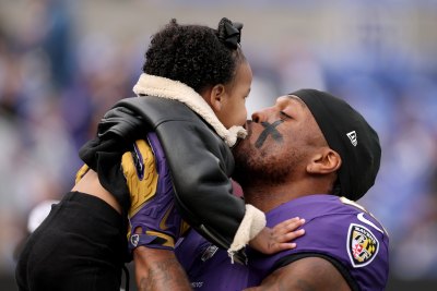 2248434421 derrick henry daughter baltimore ravens game