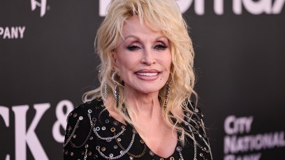 1439345358 dolly parton annual rock roll hall of fame